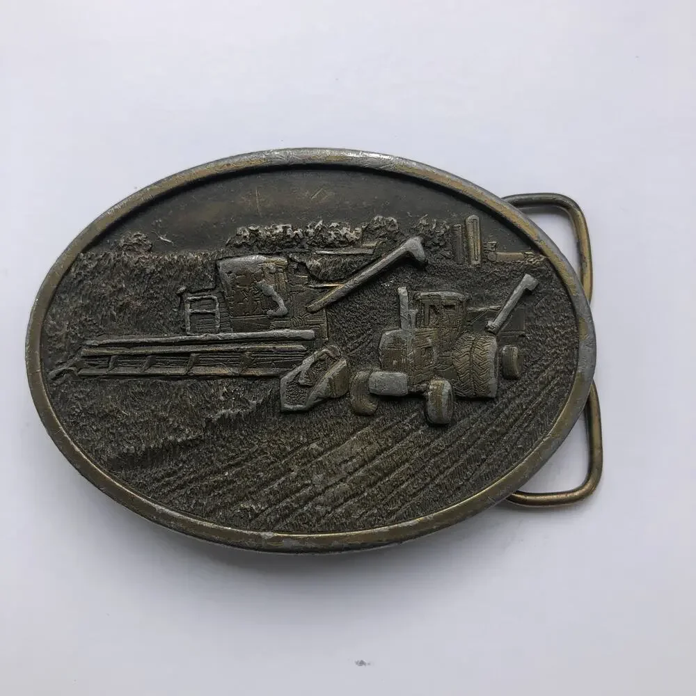 1977 Bergamot Brass Works Vintage Tractor Combine Harvest Oval Belt Buckle USA